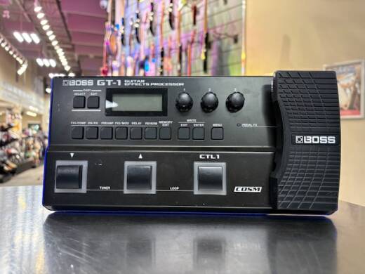 BOSS GT-1 Guitar Effects Processor | Long & McQuade
